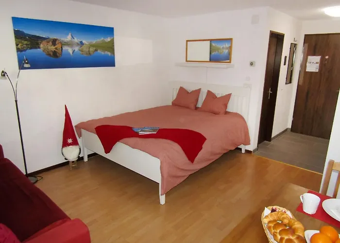 Sungold-1 By Interhome