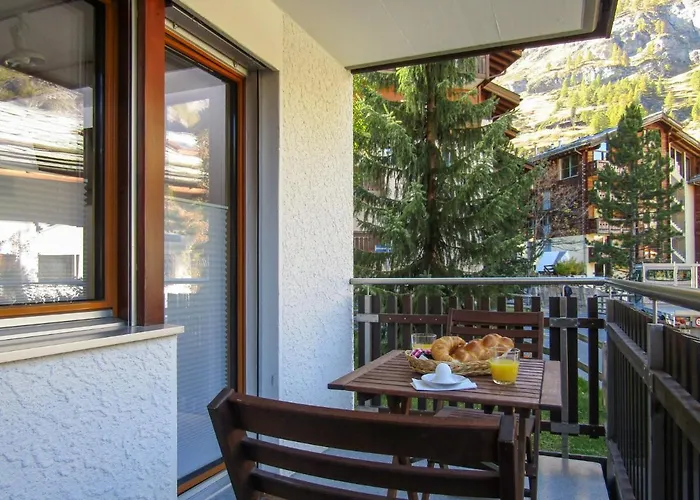 Sungold-1 By Interhome Appartement Zermatt